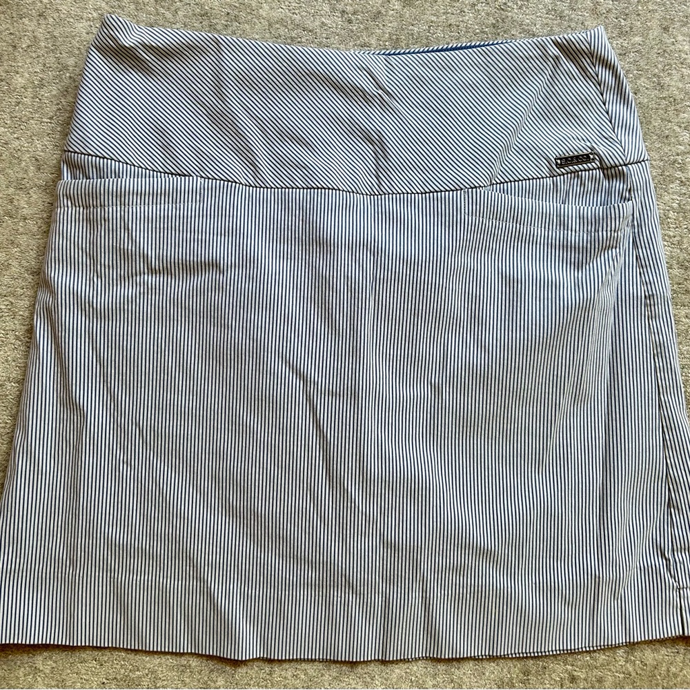 S.C.& Co Blue/white Striped Skort-18 in